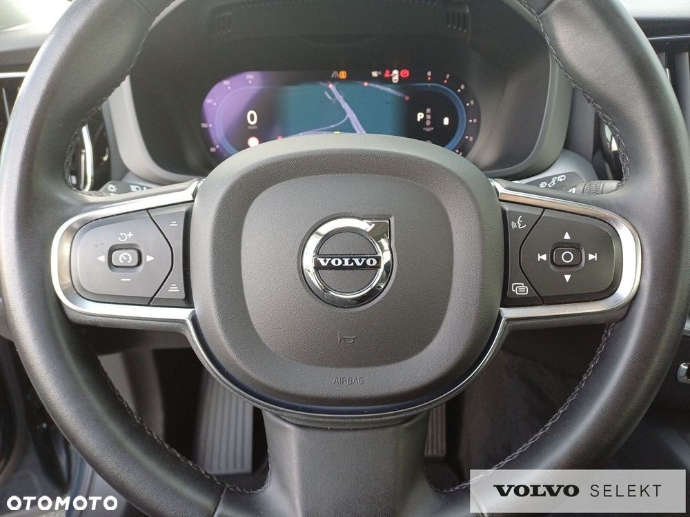 Volvo XC 60 - 22