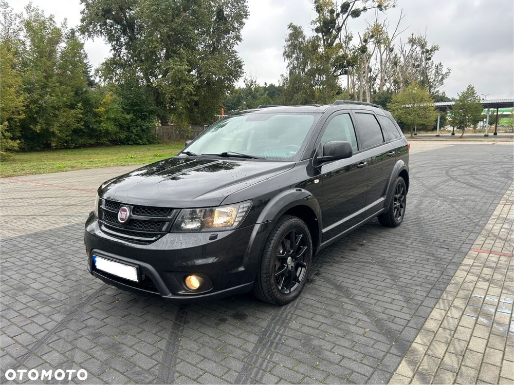 Fiat Freemont 2.0 Multijet Black Code AWD - 1