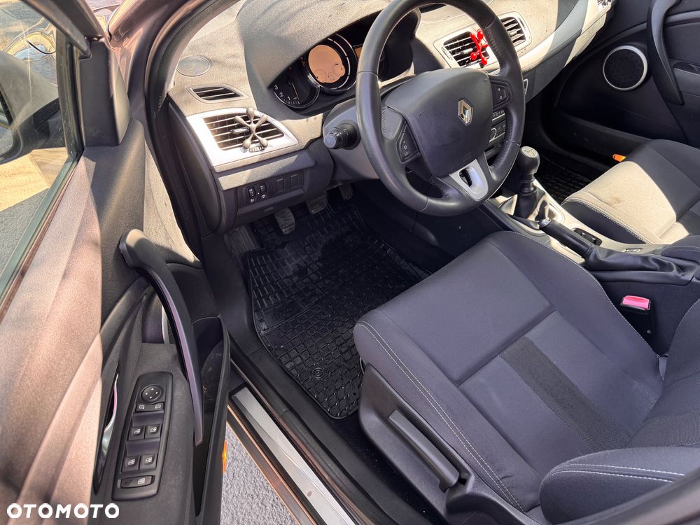 Renault Megane 1.6 16V Generation - 15