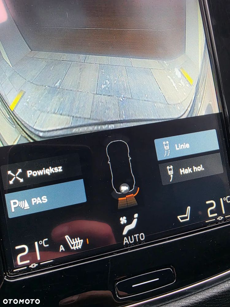 Volvo XC 90 - 30