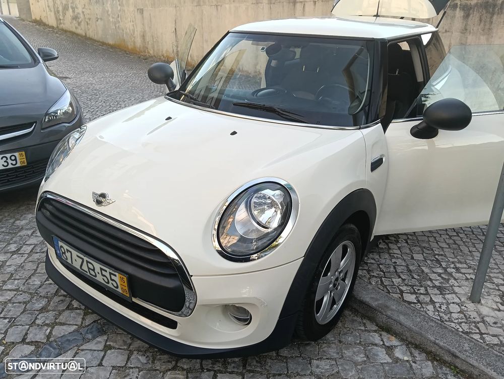 MINI 3 Portas One - 2