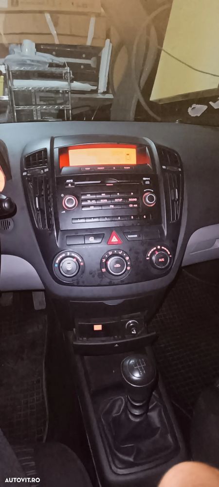 KIA Ceed 2008 — imagine 17