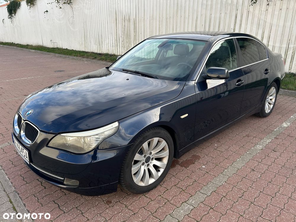 BMW Seria 5 520i - 7