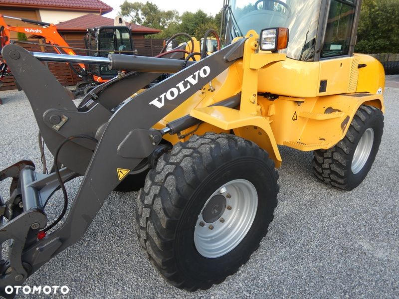 Volvo L30B PRO / Z Niemiec / ORG. 7.120mtg / Bardzo ładne / - 23