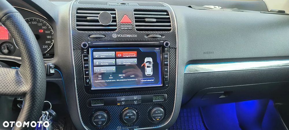 Volkswagen Golf 1.4 FSI Comfortline - 11