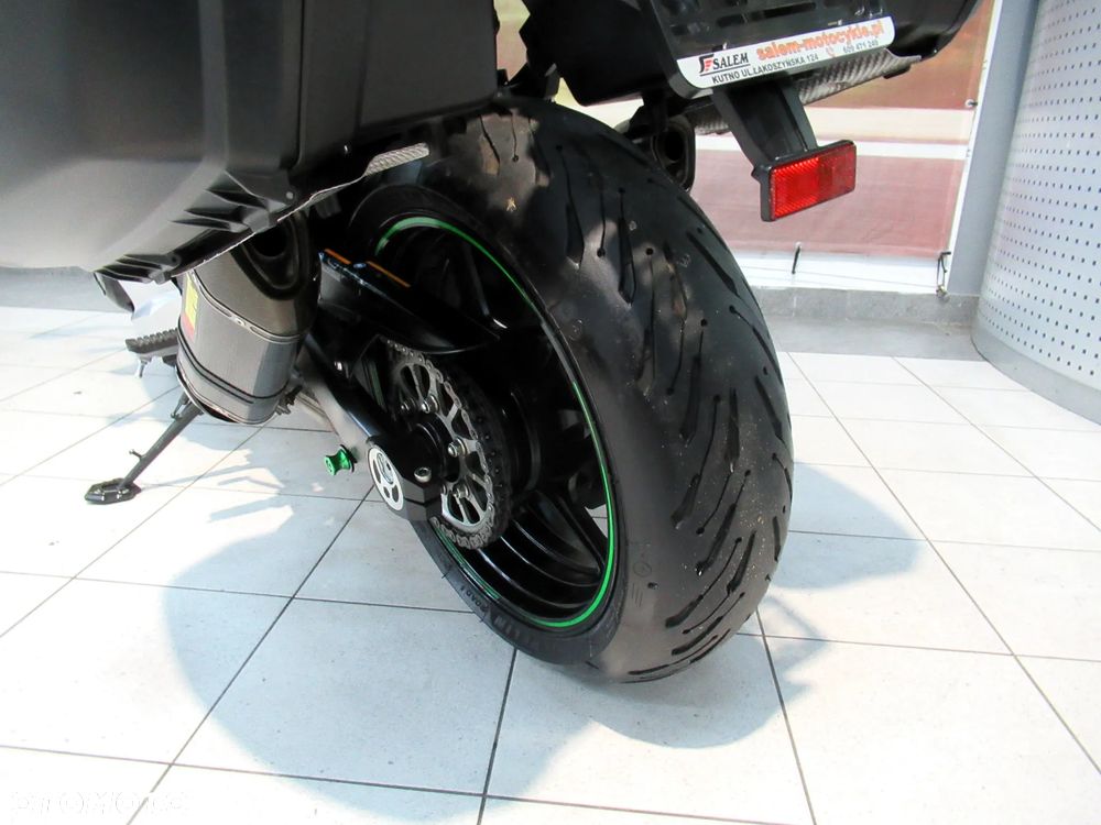 Kawasaki Ninja 1000 SX - 19