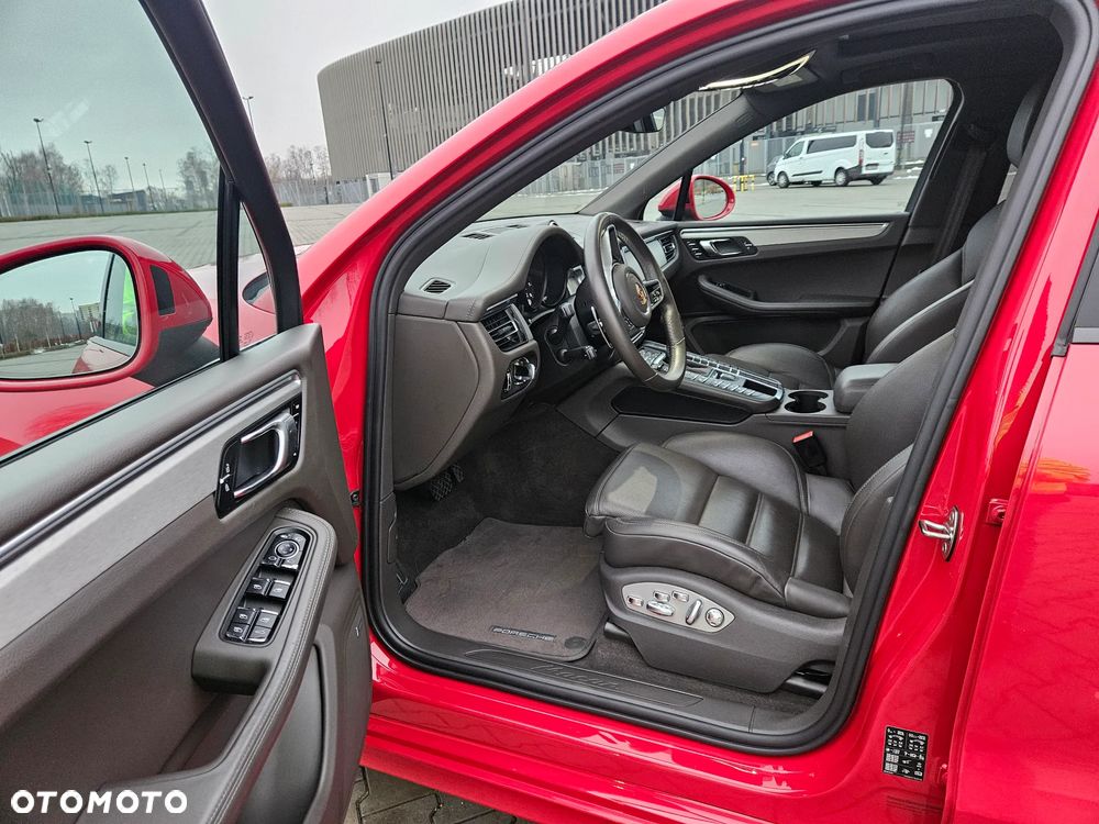 Porsche Macan PDK - 12