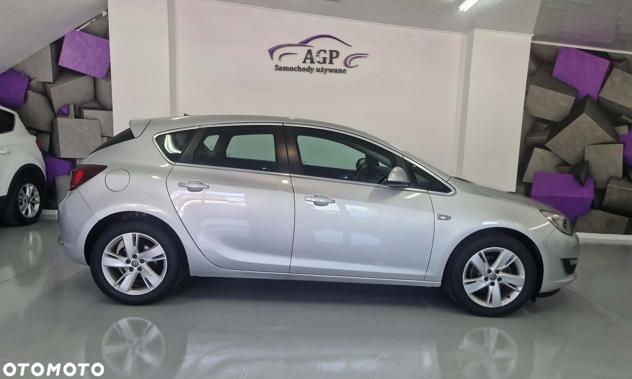 Opel Astra - 14