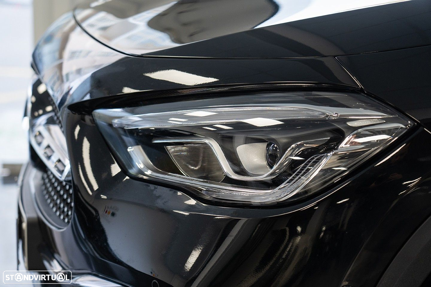 Mercedes-Benz GLA 180 d AMG Line - 4