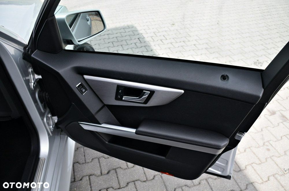 Mercedes-Benz GLK - 19