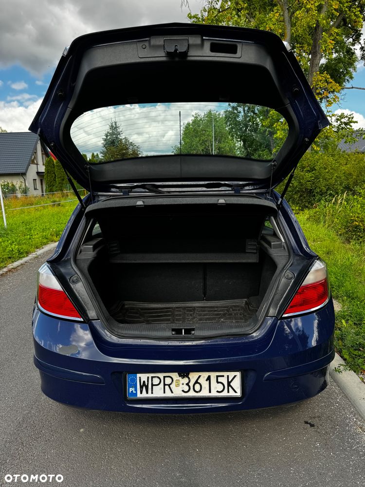 Opel Astra 1.4 Essentia - 8