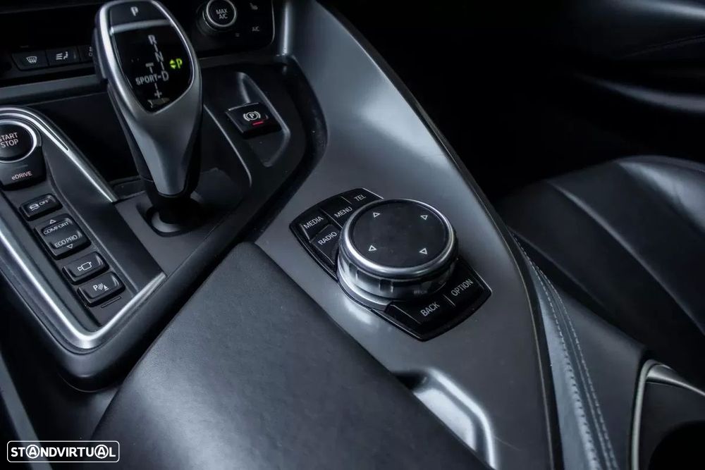 BMW i8 Standard - 22