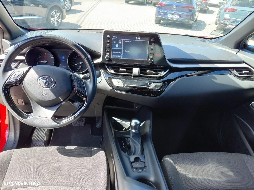 Toyota C-HR - 11