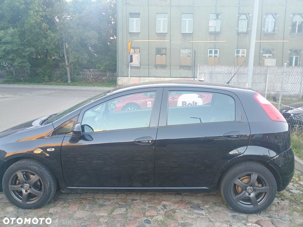 Fiat Grande Punto - 2