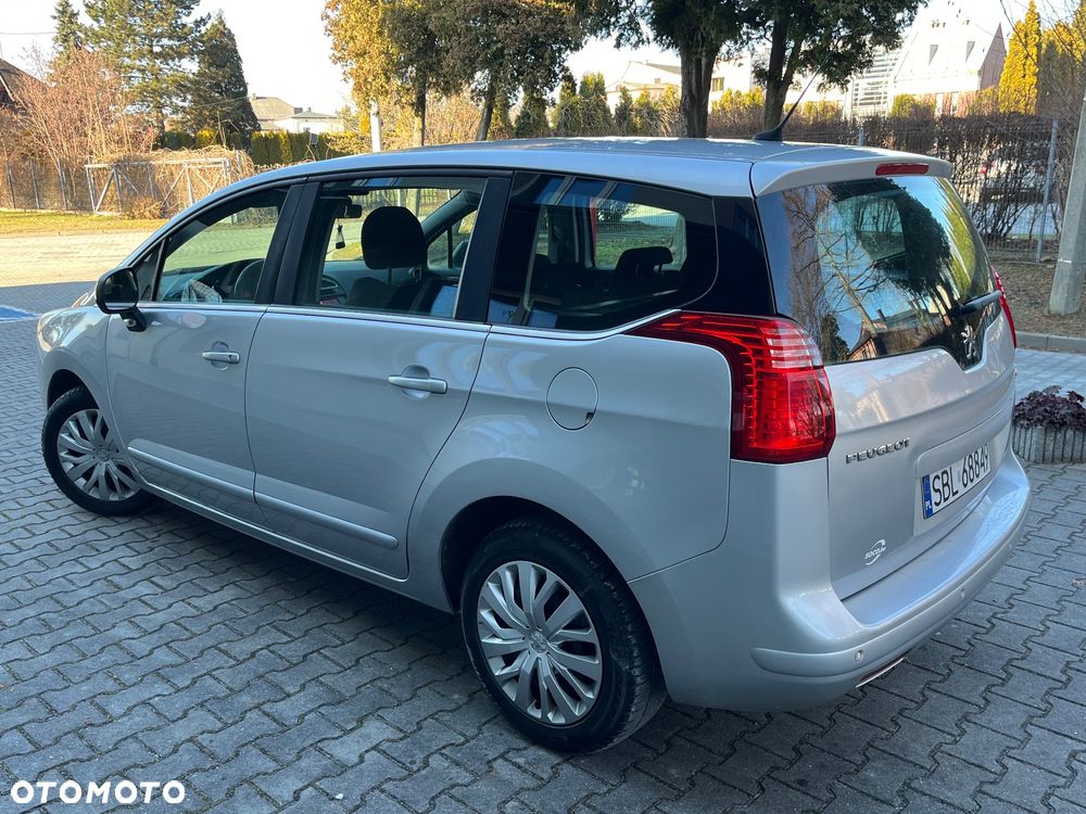 Peugeot 5008 HDI FAP 110 Premium - 12