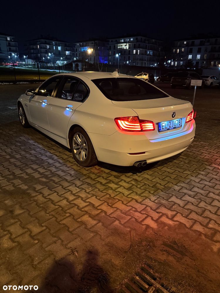 BMW Seria 5 518d - 6