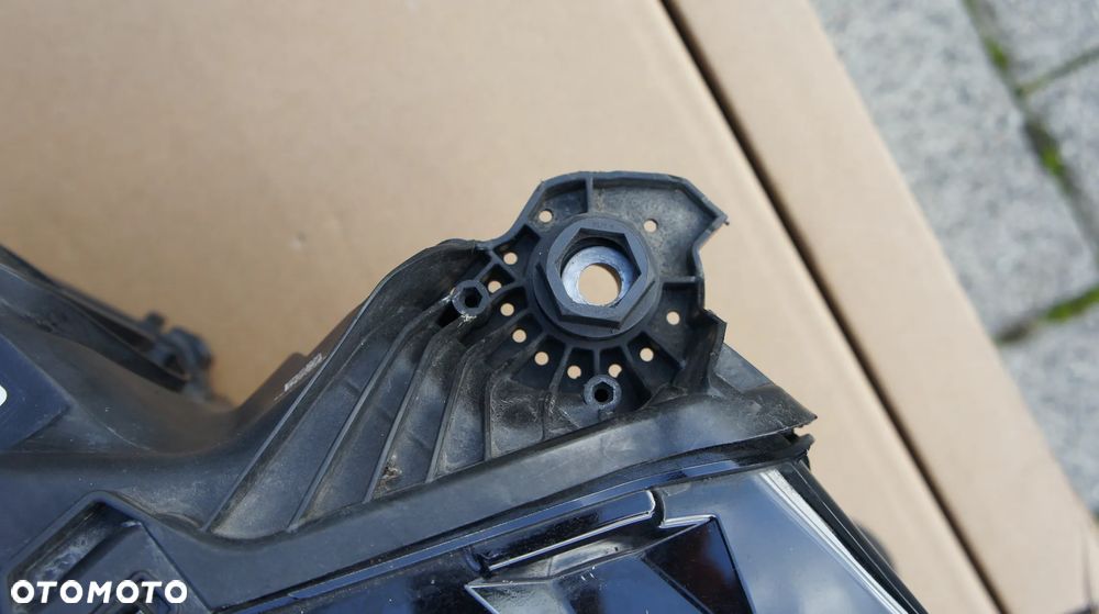 PRZEDNIA PRAWA LAMPA AUDI Q3 FULL LED 83A941774 - 4