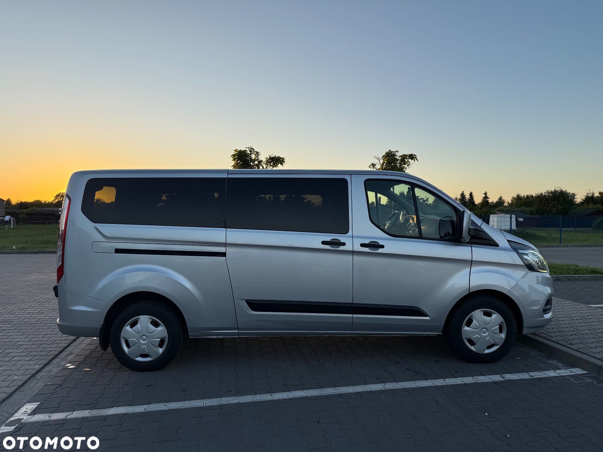 Ford Transit Custom Kombi 320 L2H1 Trend - 3