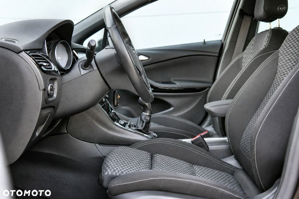 Opel Astra 1.4 T Elite - 20