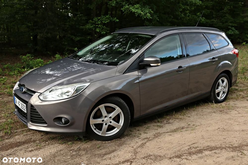 Ford Focus 1.6 TDCi DPF Titanium - 12