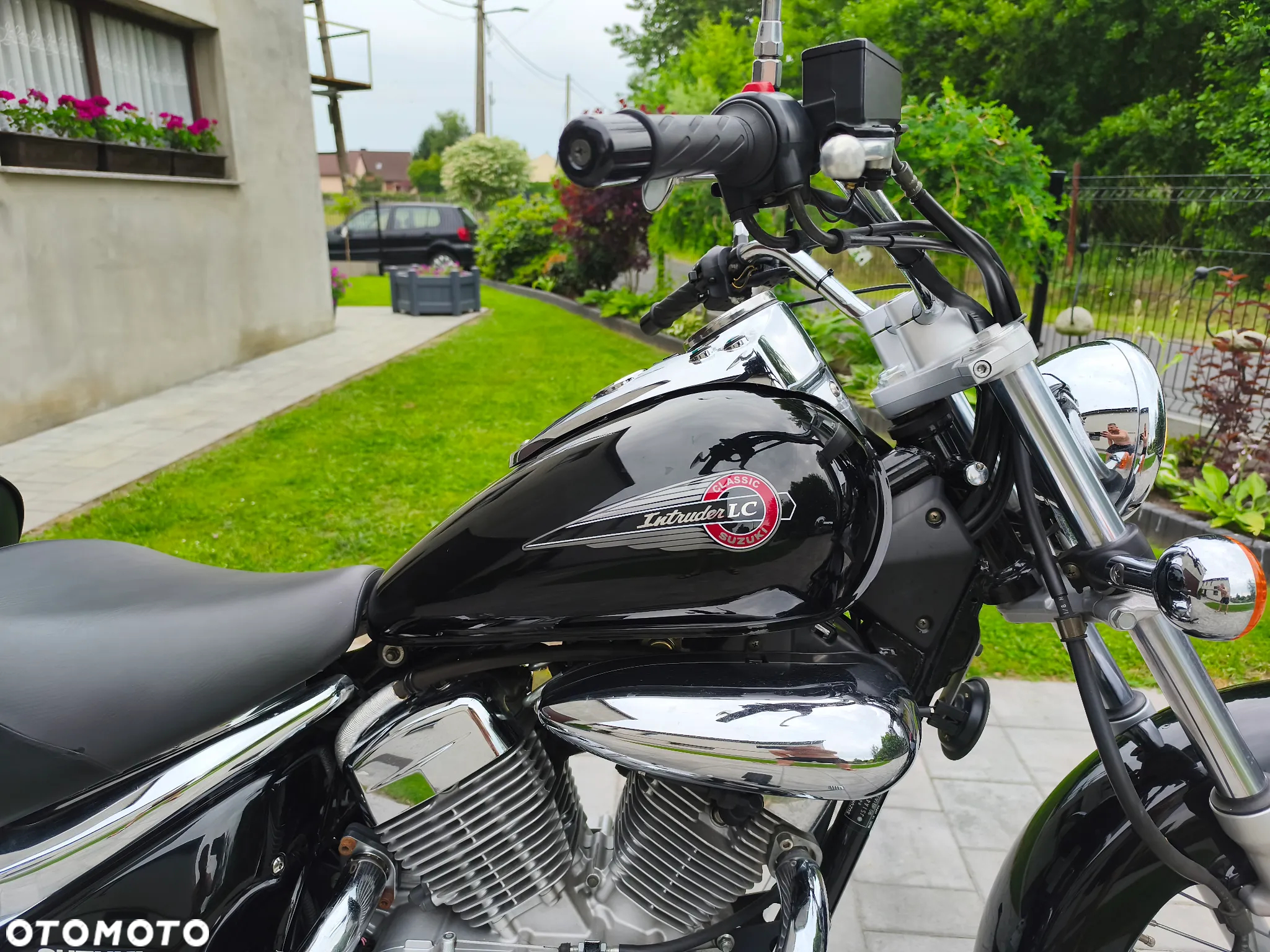 Suzuki Intruder - 20