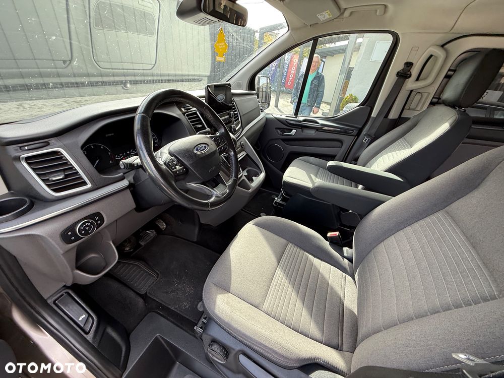 Ford Transit Custom - 8