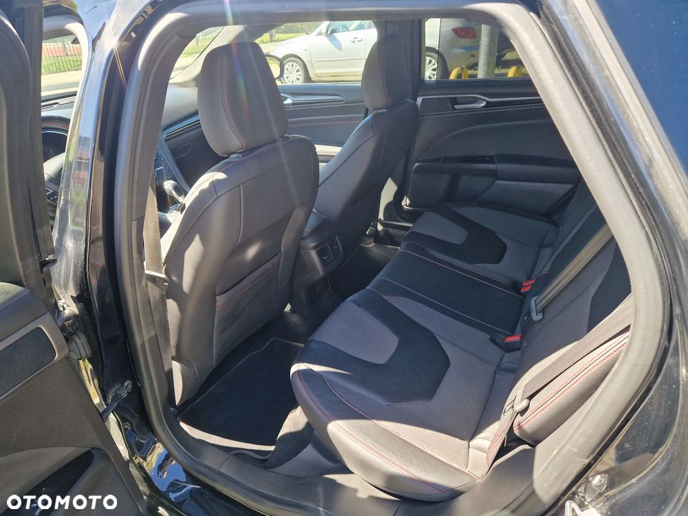 Ford Mondeo 2.0 TDCi ST-Line PowerShift - 10