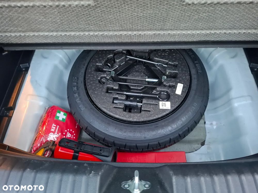 Kia XCeed 1.5 T-GDI M - 30