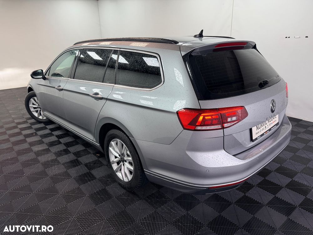 Volkswagen Passat 2.0 TDI DSG Comfortline - 15