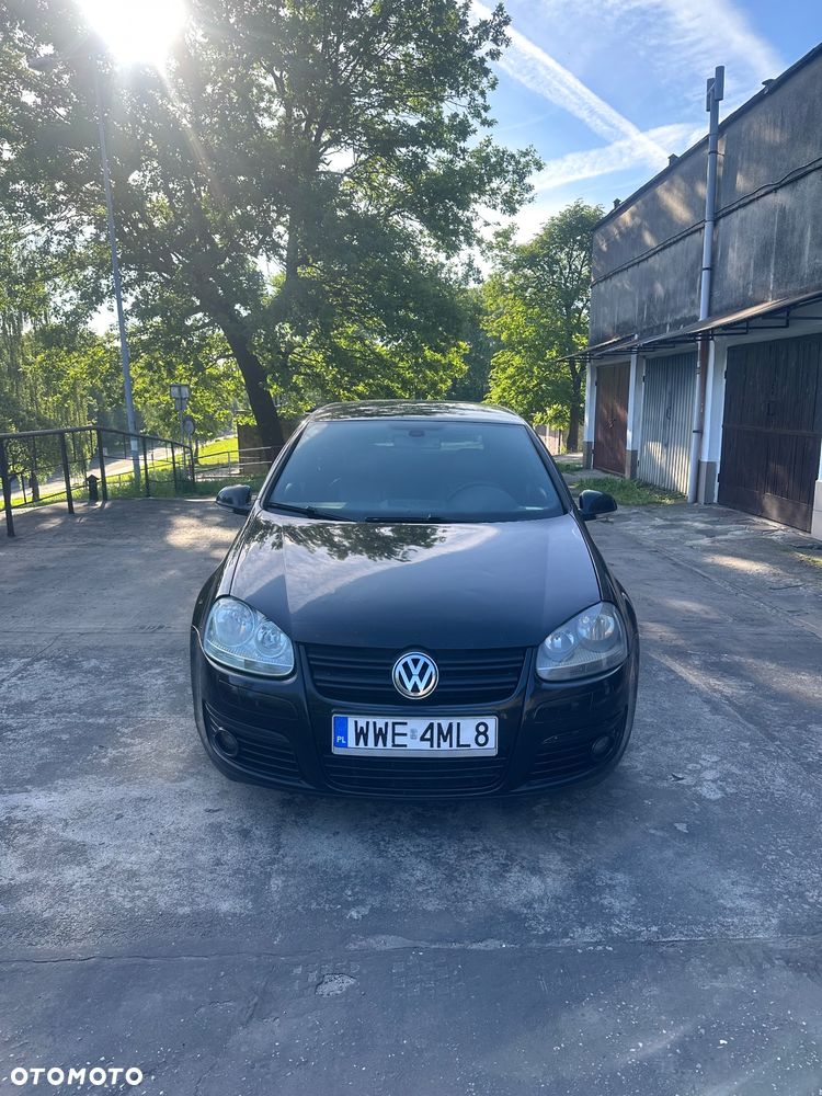 Volkswagen Golf 2.0 TDI DPF GT - 27