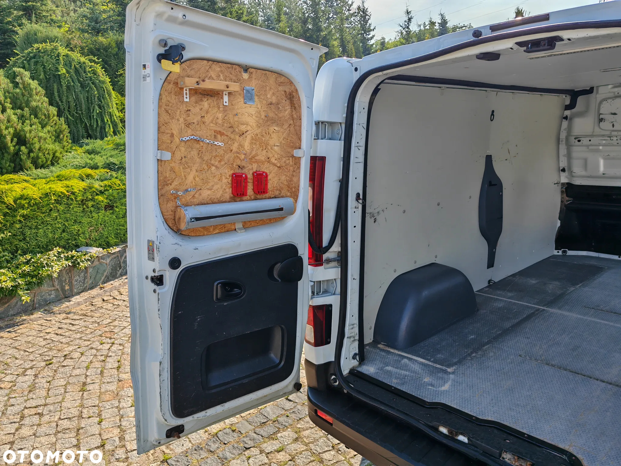 Renault TRAFIC - 30