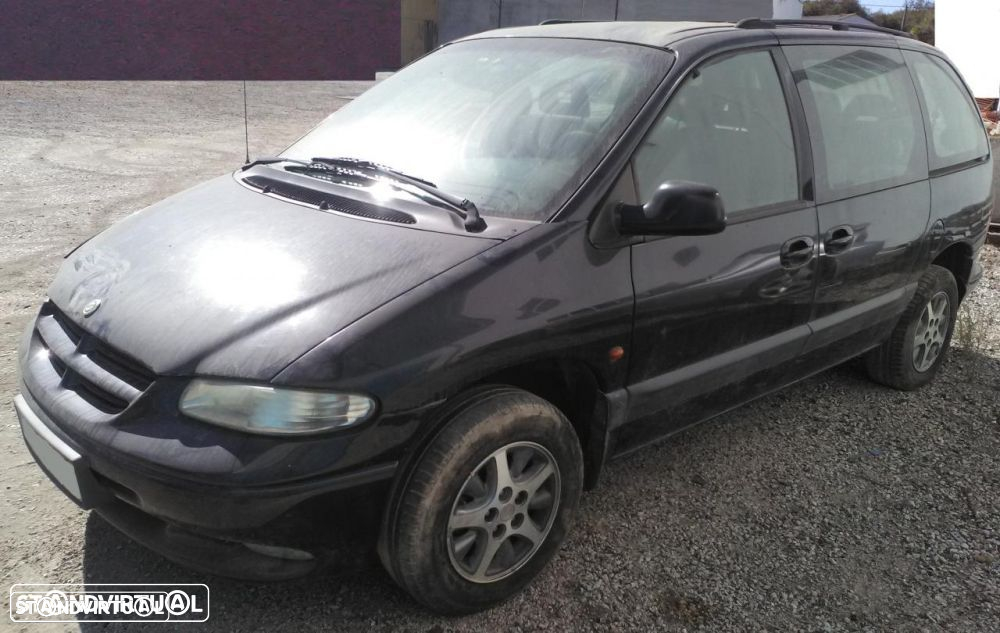 Chrysler Voyager 2.5 td de 2000 para peças - 3