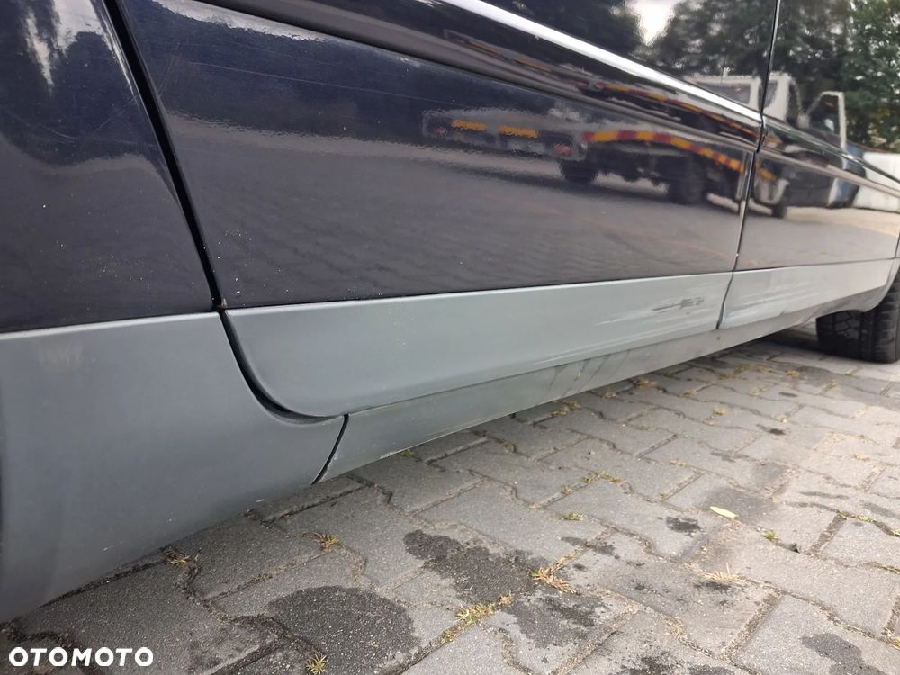 Audi A4 B6 sedan LZ5L granatowy DRZWI lewe prawe przednie tylne lewy prawy przód tył lewa strona prawa strona kierowcy pasażera - 5