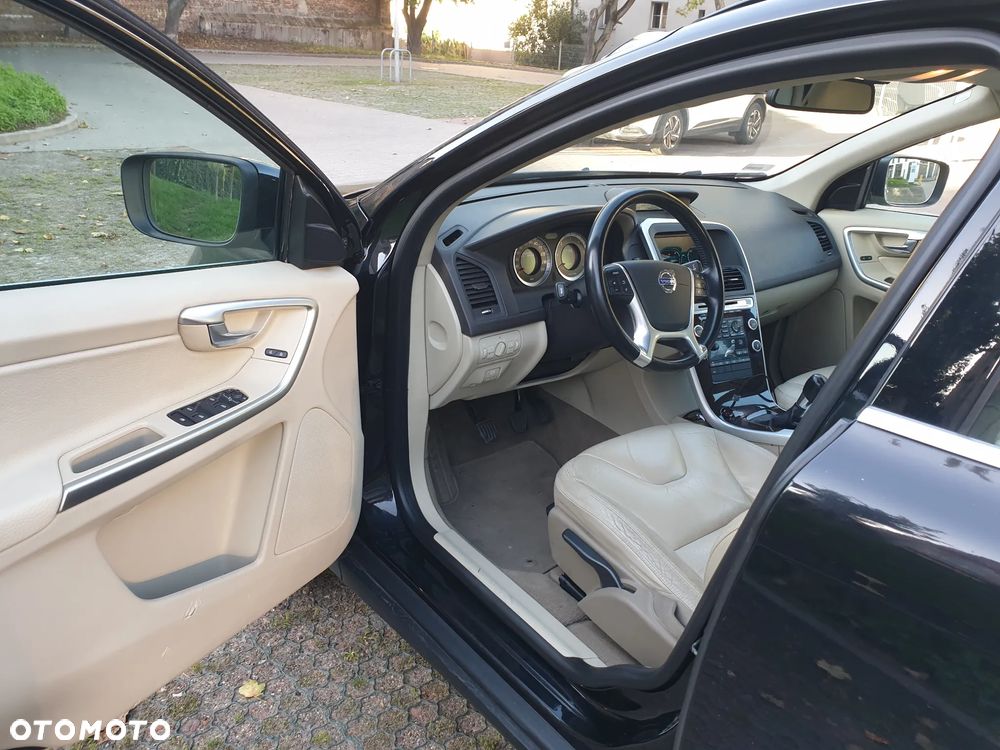 Volvo XC 60 D3 Momentum - 15