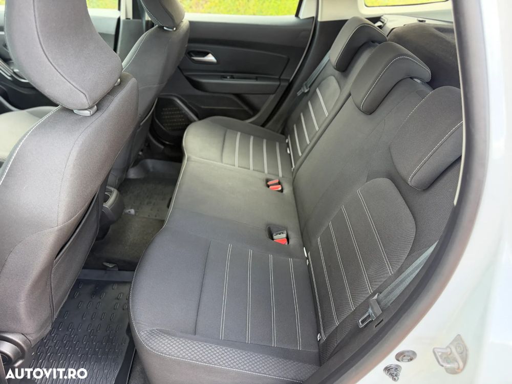Dacia Duster TCe 150 EDC Prestige - 8