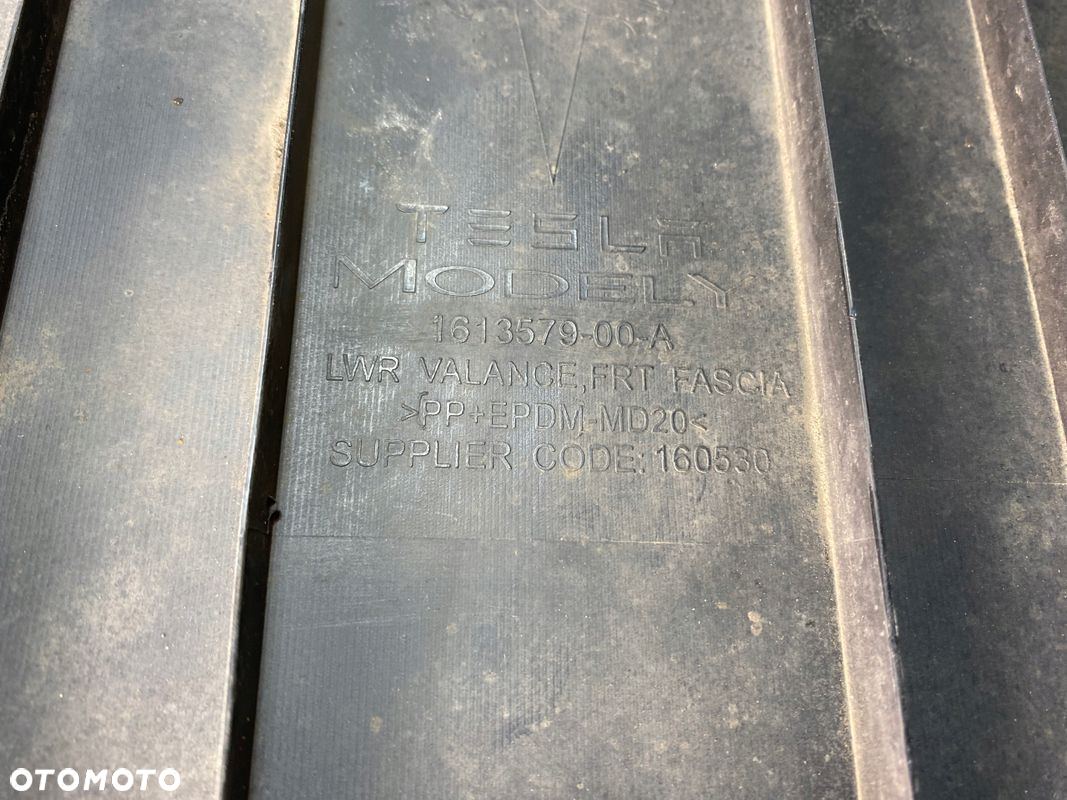 PŁYTA OSŁONA PODŁOGA POD ZDERZAK TESLA MODEL Y 1613579-00-A 2020- - 11