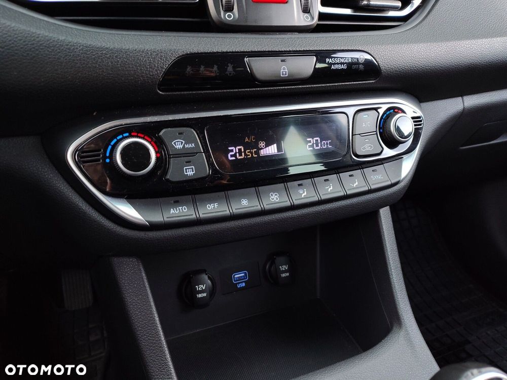 Hyundai i30 2023