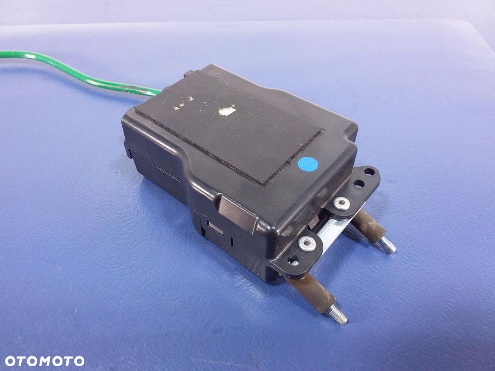 AUDI A8 D4 4H LONG MODUŁ WENTYLACJI FOTELA TYŁ - 3