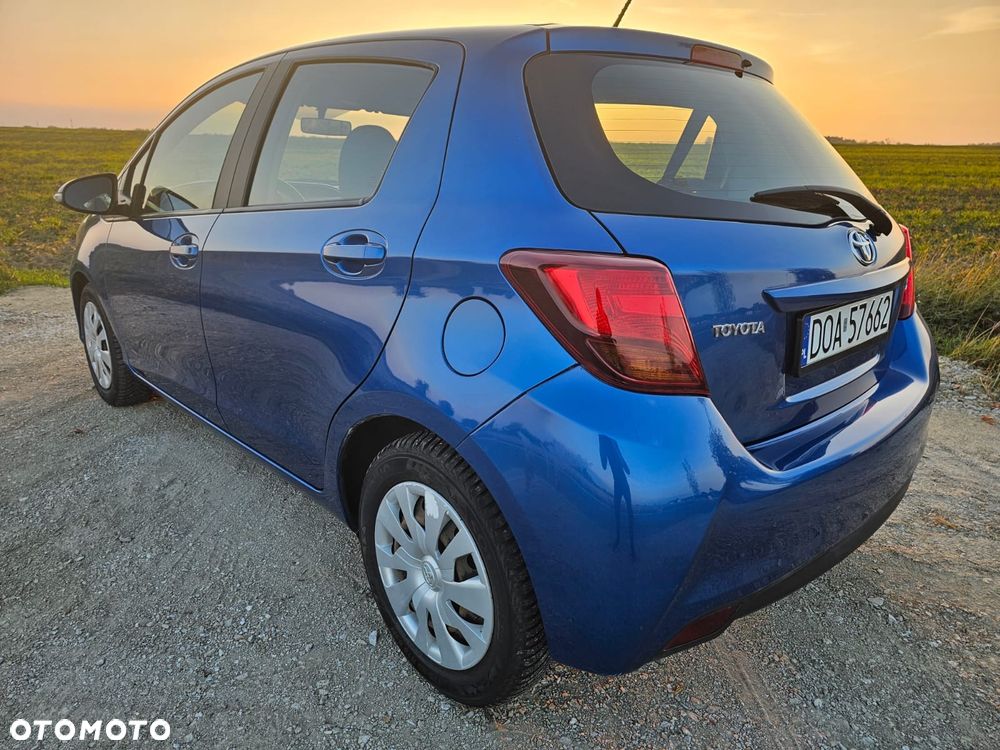 Toyota Yaris 1.0 Active EU6 - 12