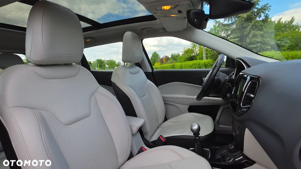 Jeep Compass 2.0 MultiJet Active Drive Limited - 33