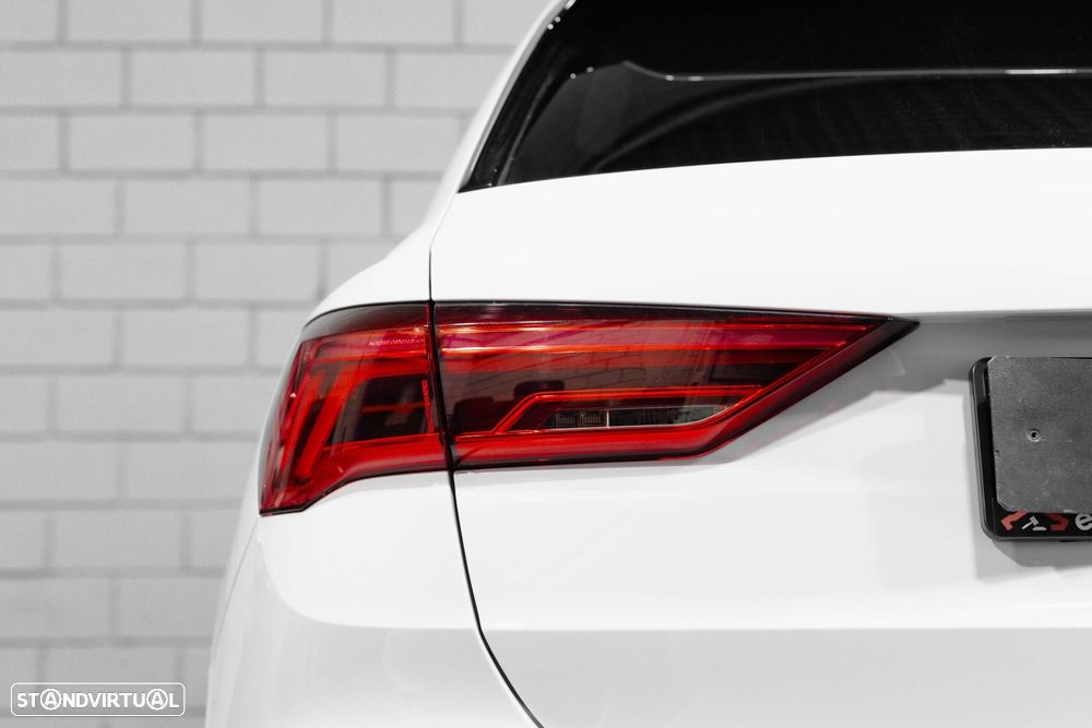 Audi Q3 45 TFSIe S line S tronic - 44