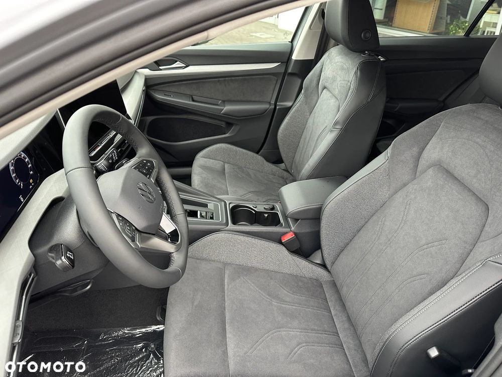 Volkswagen Golf VIII 2.0 TDI Life Plus DSG - 20
