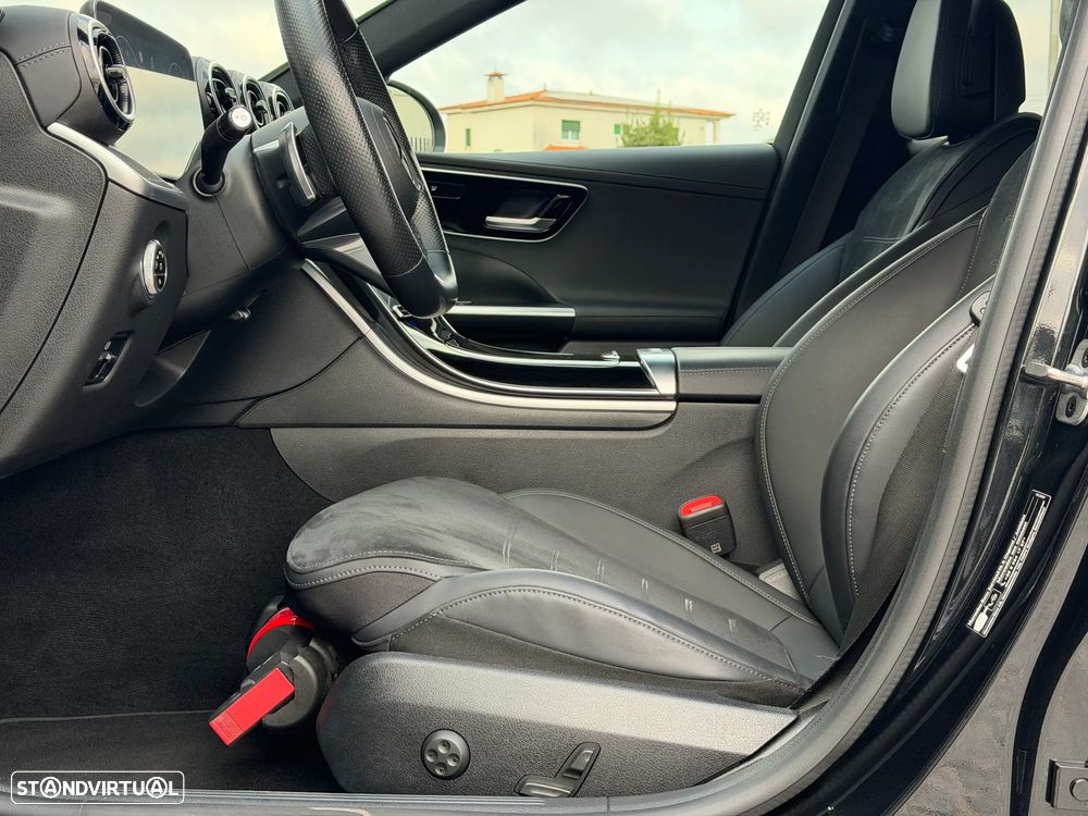 Mercedes-Benz C 300 e T 9G-TRONIC AMG Line - 11