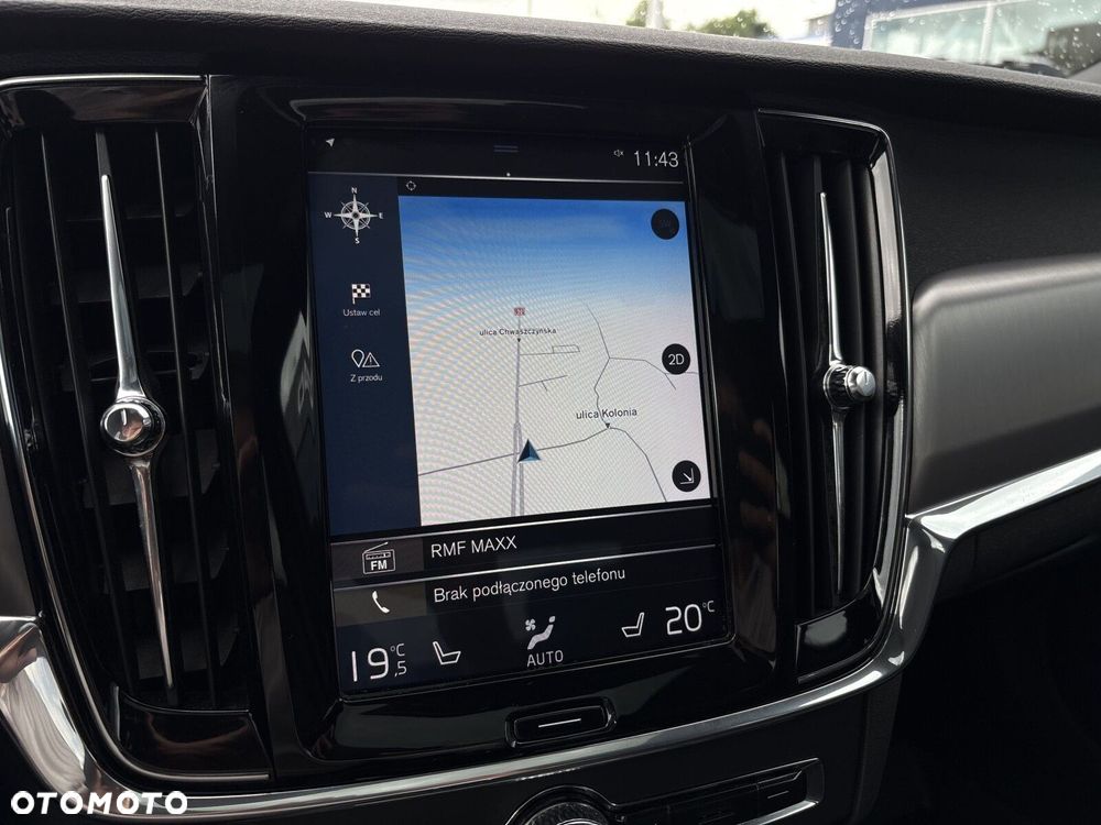 Volvo S90 - 19