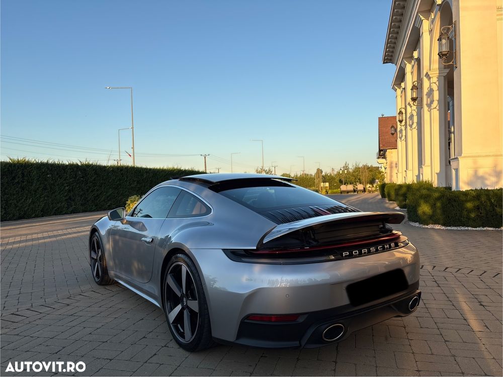 Porsche 911 Carrera PDK - 3