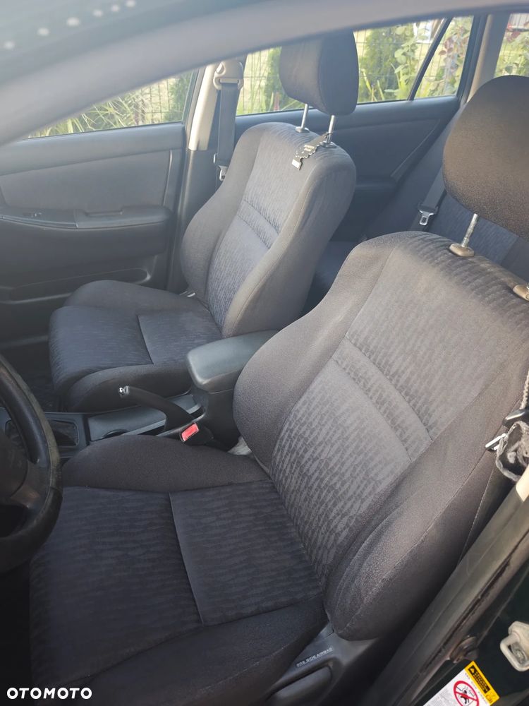 Toyota Corolla 2.0 D-4D - 7