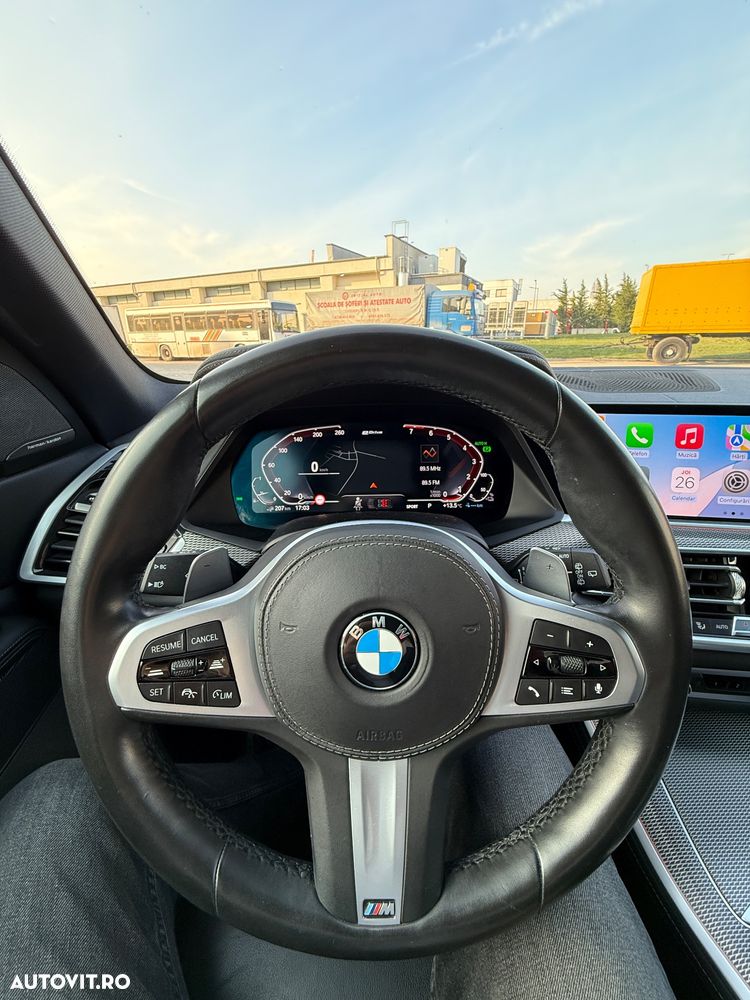 BMW X5 xDrive45e - 25