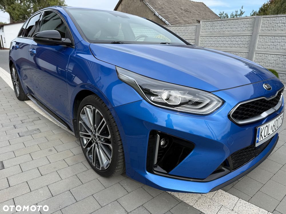 Kia Proceed