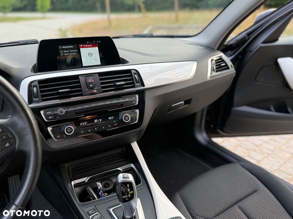BMW Seria 1 116d - 10