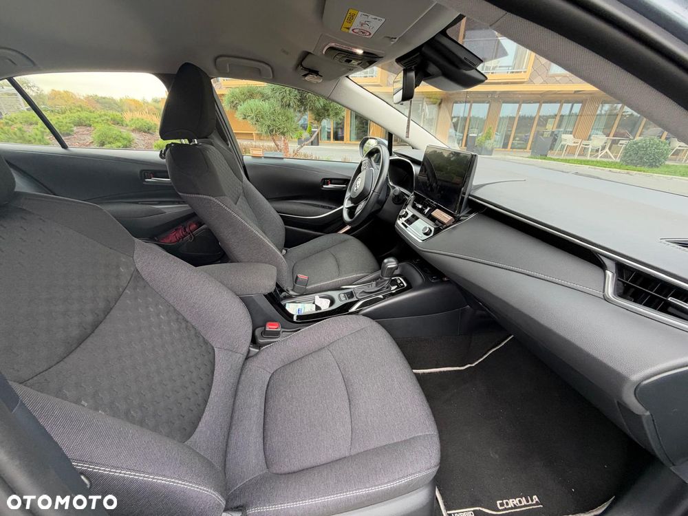Toyota Corolla - 7